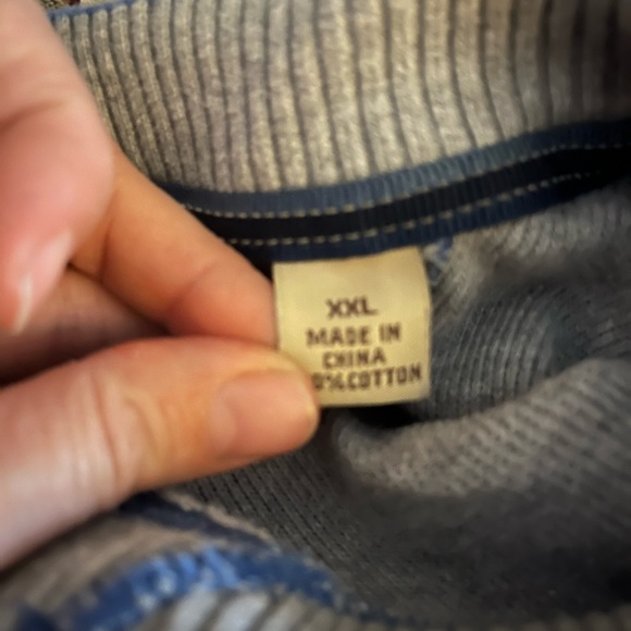 Tommy Bahama men’s 2 quarter zip and long sleeve shirt bundle. Blue, orange,gray - Picture 4 of 16